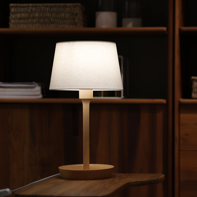 Plate Table Lamp